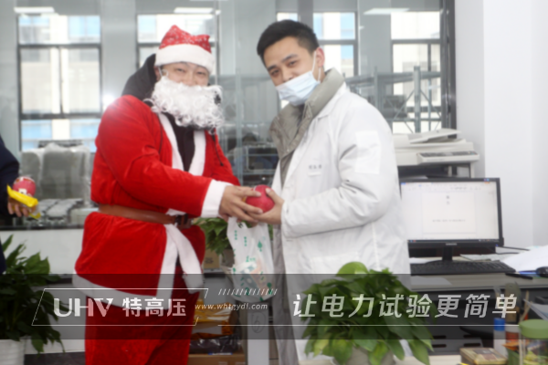 圣誕嘉年華~趕緊收下特高壓電力這份圣誕福利!(圖8) 圣誕嘉年華~趕緊收下特高壓電力這份圣誕福利!(圖8)